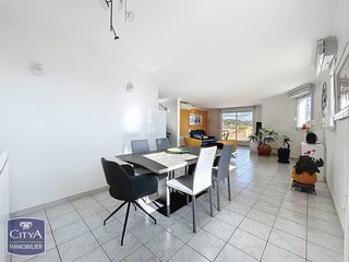  Appartement � vendre 5 pi�ces 213 m�