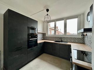  Appartement � vendre 3 pi�ces 77 m�