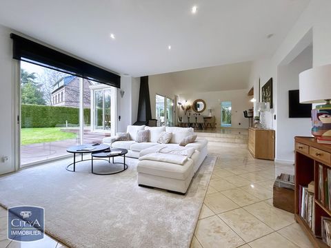   maison Maison - 7 pi�ce(s) - 169 m�