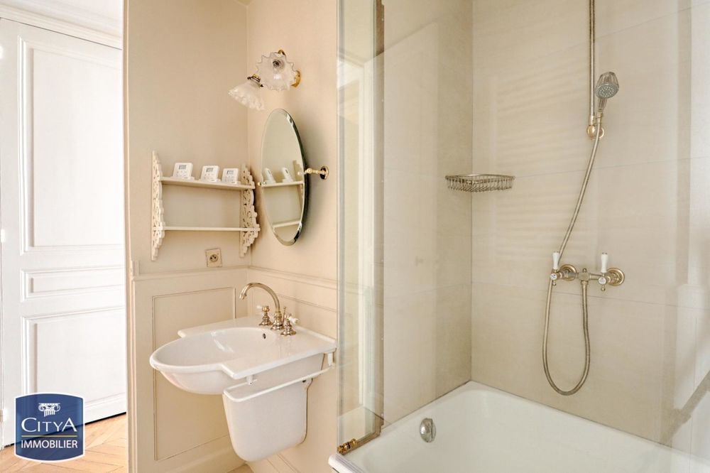 � vendre  Appartement Paris 8