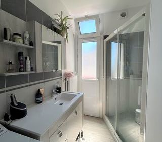  Appartement � vendre 3 pi�ces 92 m�