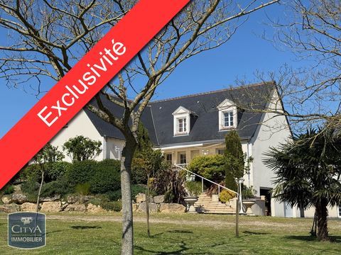   maison Maison - 7 pi�ce(s) - 226 m�