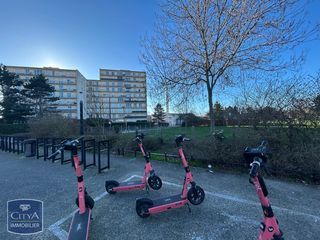  Appartement � vendre 4 pi�ces 79 m�