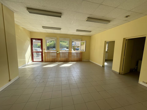 Local d'activit&eacute; de 64m2 628 01000 Bourg en bresse