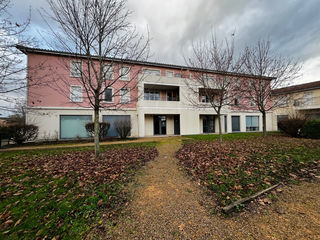  Appartement � louer 4 pi�ces 89 m�