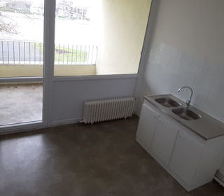  Appartement � louer 5 pi�ces 93 m�