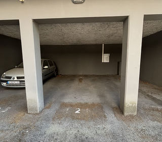  Parking / Garage � vendre 