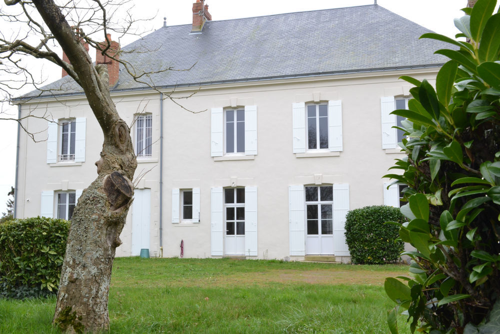 � vendre  Maison Saint-Mathurin (85150)