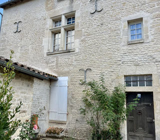  Propri�t�/ch�teau � vendre 14 pi�ces 420 m�