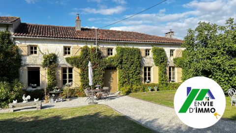   MAGNIFIQUE MAISON DU XVIII EME SIECLE Maison - 5 pi�ce(s) - 215 m�