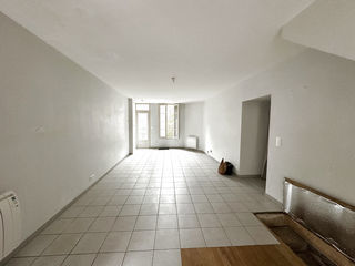  Immeuble � vendre 196 m�