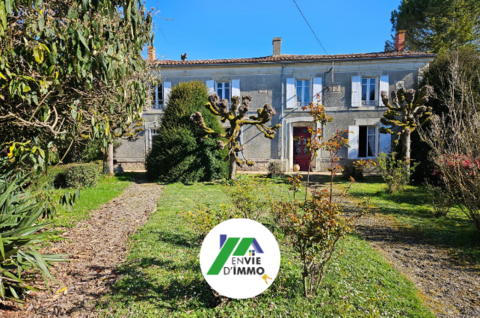   MAISON PIERRE AVEC D�PENDANCES ET JARDIN Maison - 5 pi�ce(s) - 189 m�