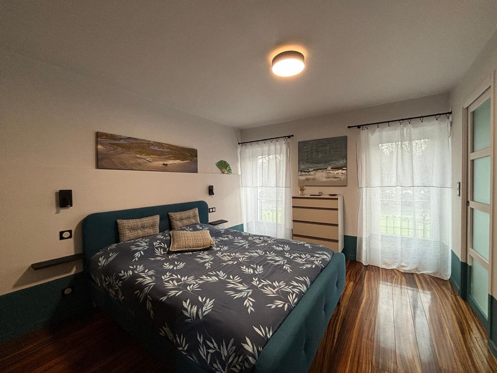 � vendre  Propri�t�/ch�teau La Rochelle (17000)