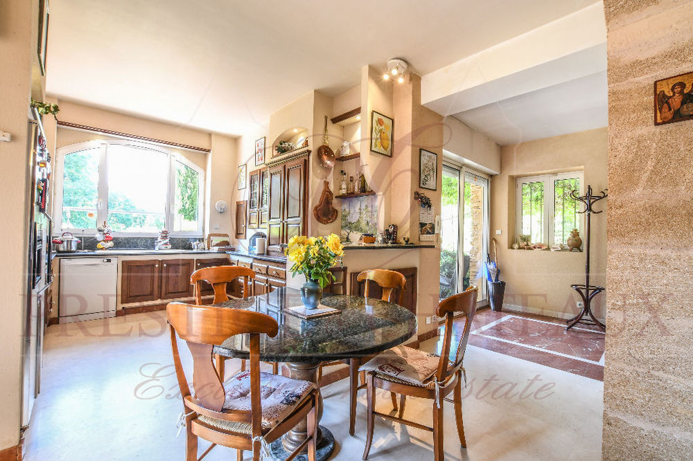 � vendre  Maison Sainte-C�cile-les-Vignes (84290)