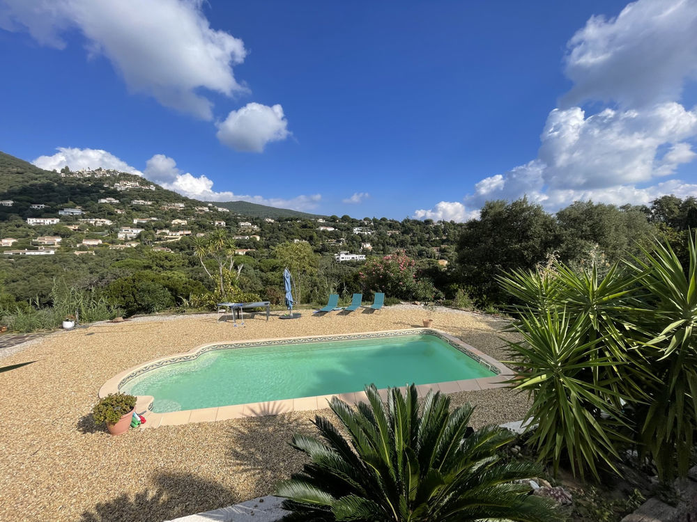 � vendre  Maison Cavalaire-sur-Mer (83240)