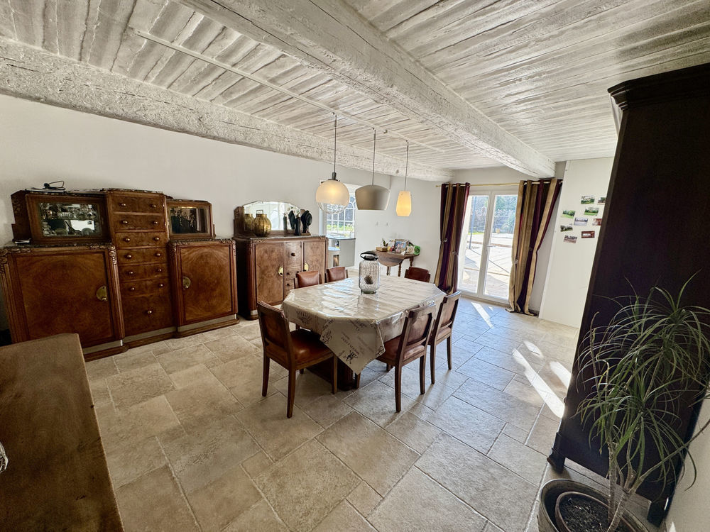 � vendre  Maison Orange (84100)