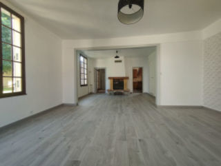  Maison � vendre 8 pi�ces 150 m�