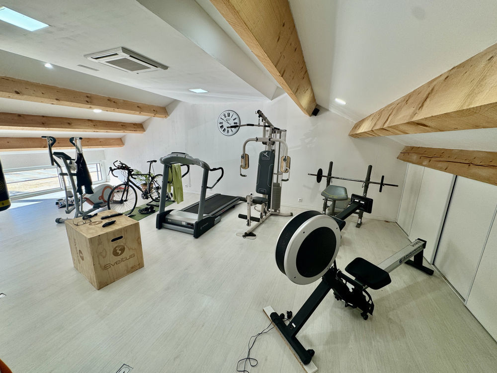 � vendre  Maison Orange (84100)