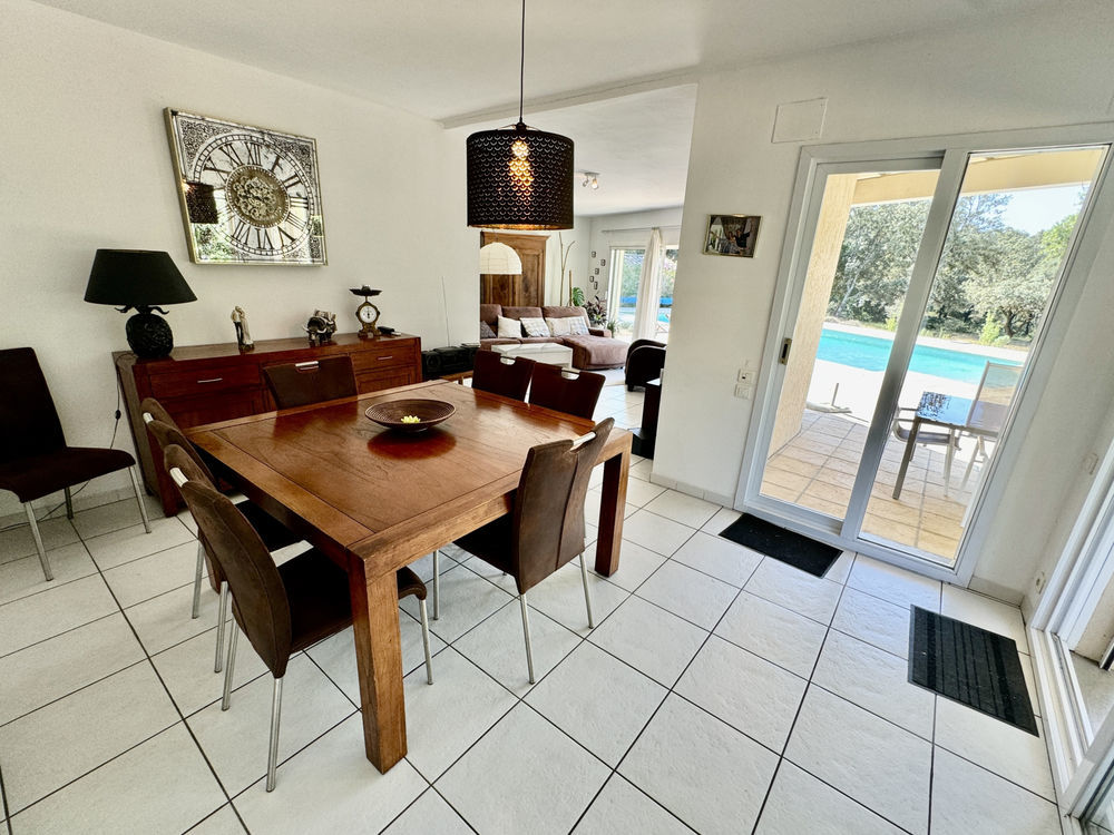 � vendre  Maison Uchaux (84100)