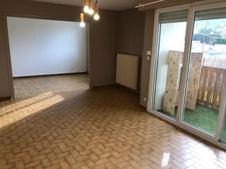  Appartement � louer 4 pi�ces 80 m�