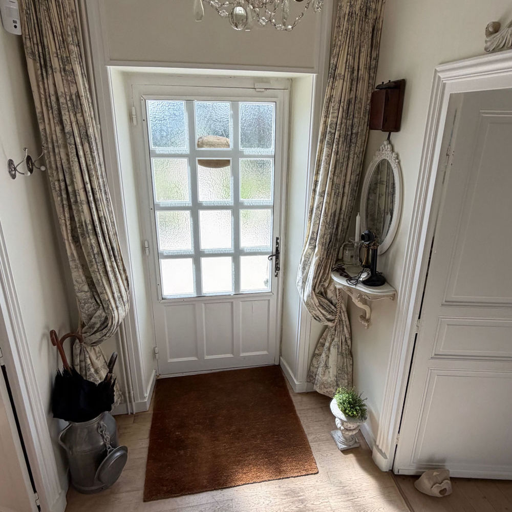 � vendre  Propri�t�/ch�teau Saint-Jean-d'Ang�ly (17400)