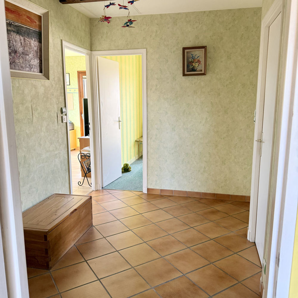 � vendre  Propri�t�/ch�teau Bron (69500)