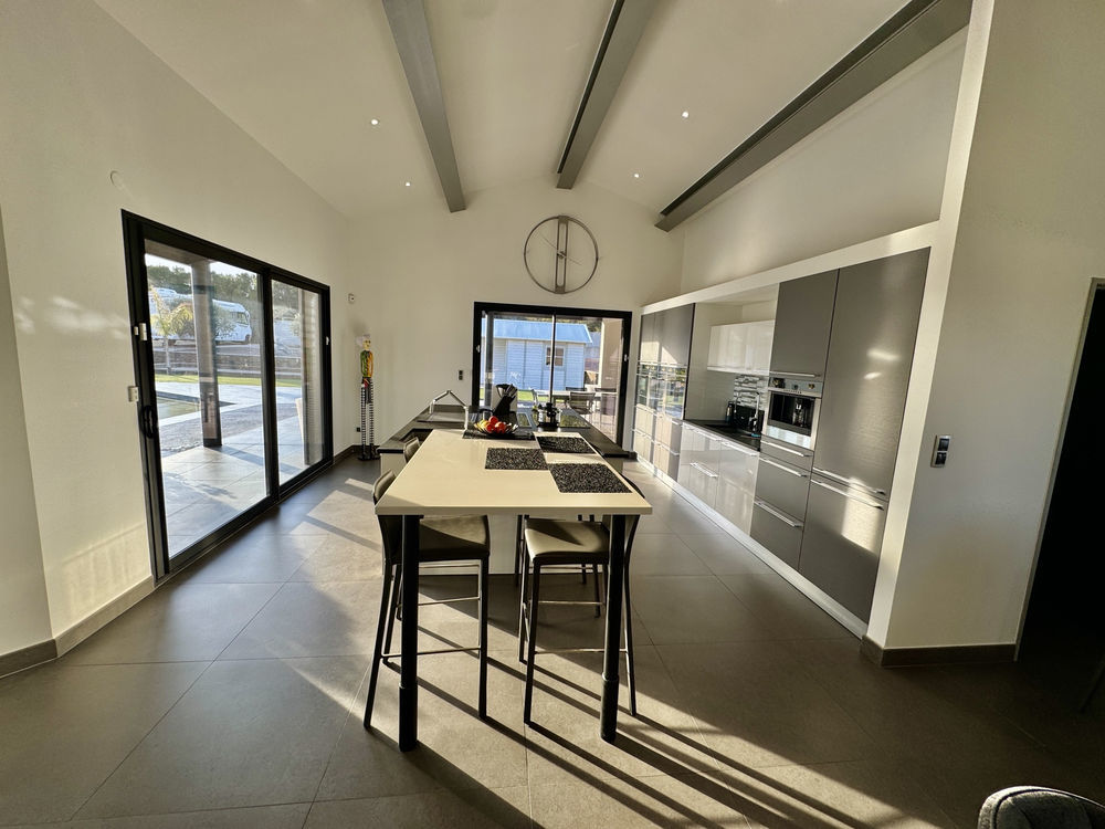 � vendre  Maison Sainte-C�cile-les-Vignes (84290)