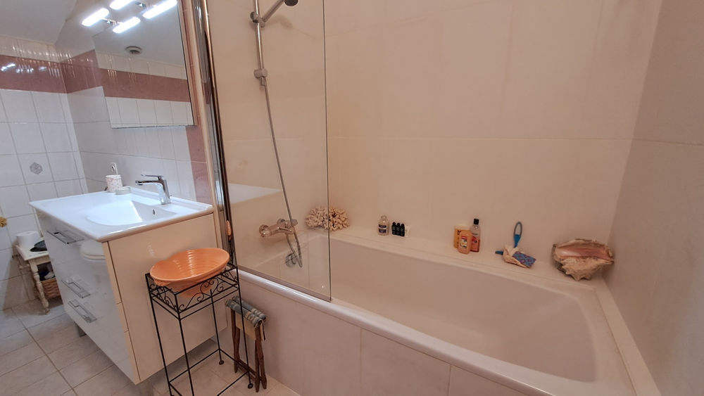 � vendre  Maison Sainte-C�cile-les-Vignes (84290)