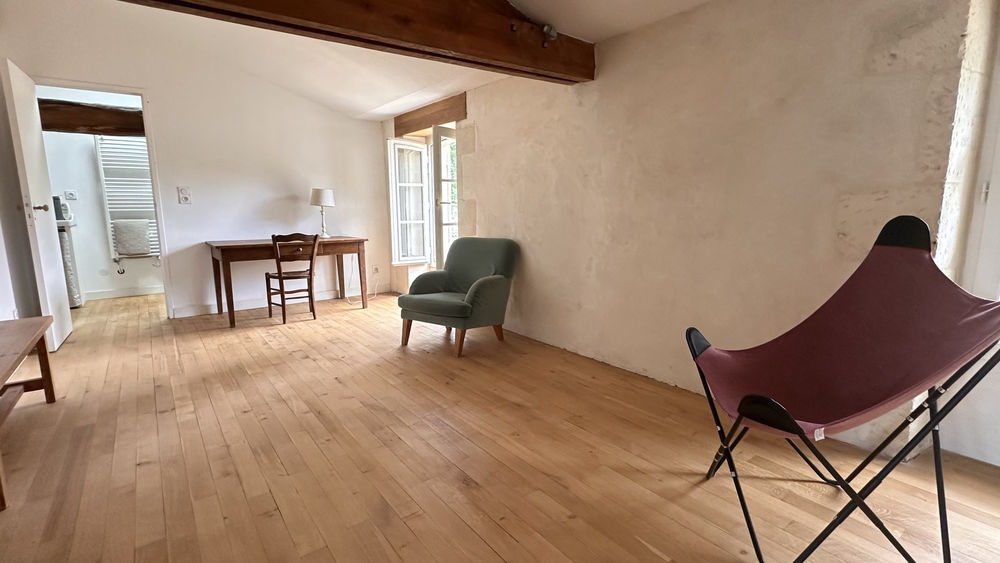 � vendre  Propri�t�/ch�teau Saint-Jean-d'Ang�ly (17400)