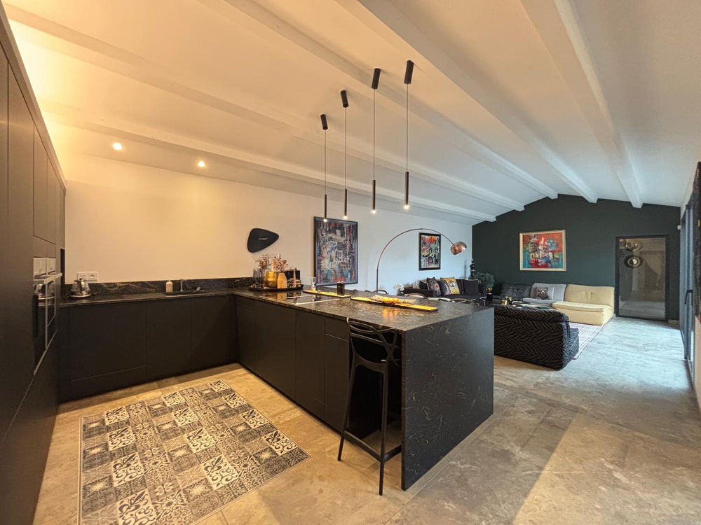 � vendre  Propri�t�/ch�teau La Rochelle (17000)