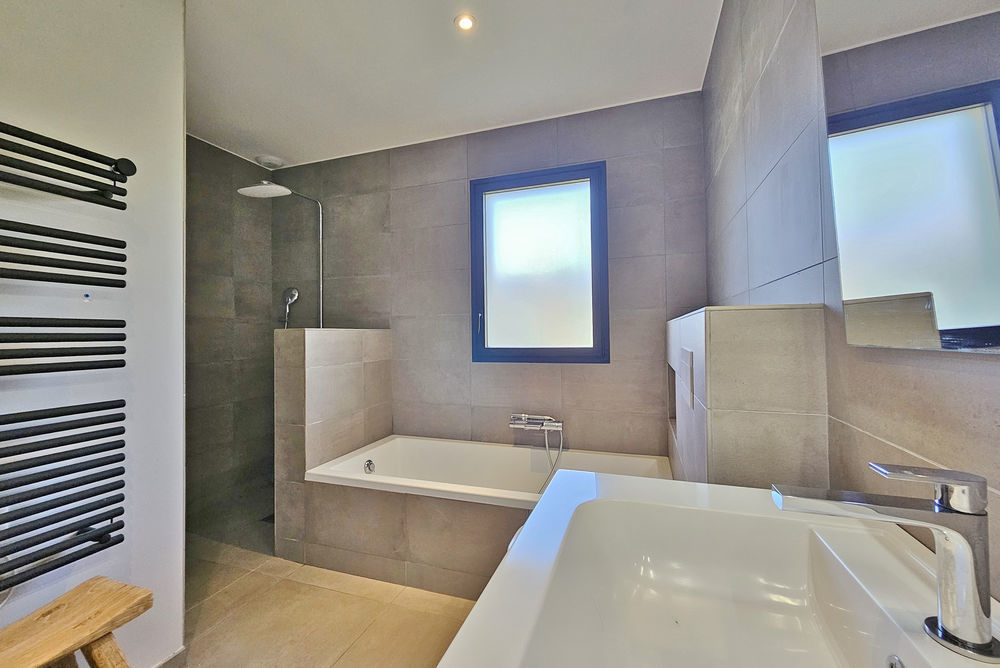 � vendre  Maison Bastelicaccia (20129)