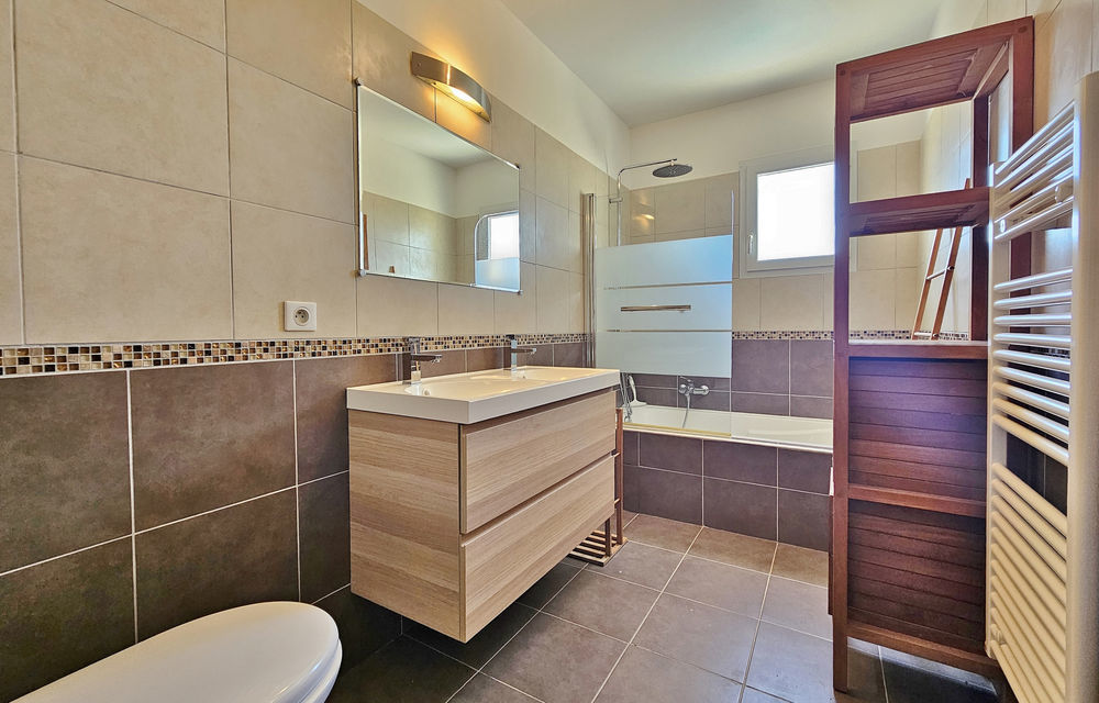 � vendre  Maison Afa (20167)