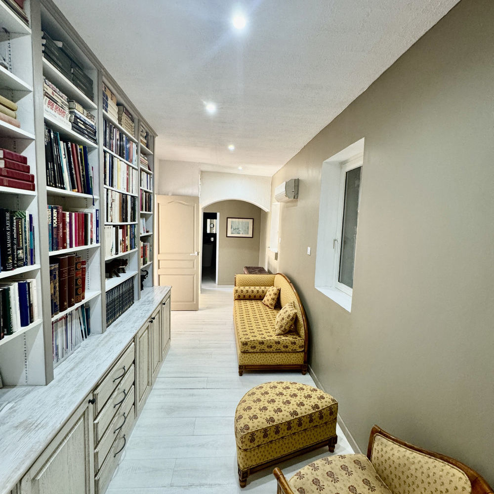 � vendre  Maison Orange (84100)