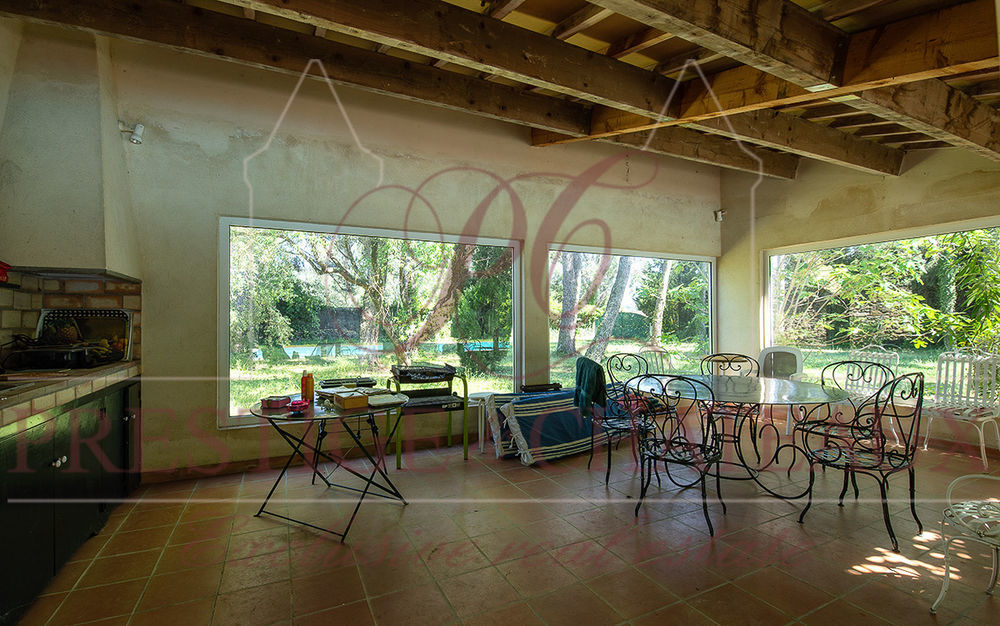 � vendre  Maison Orange (84100)