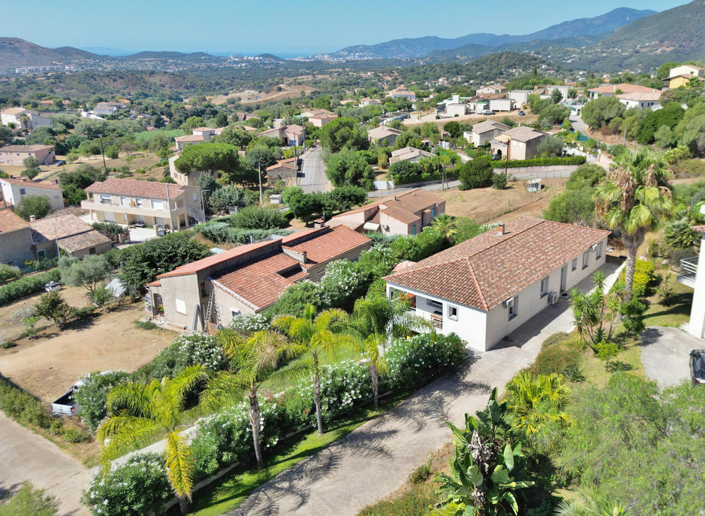 � vendre  Maison Afa (20167)