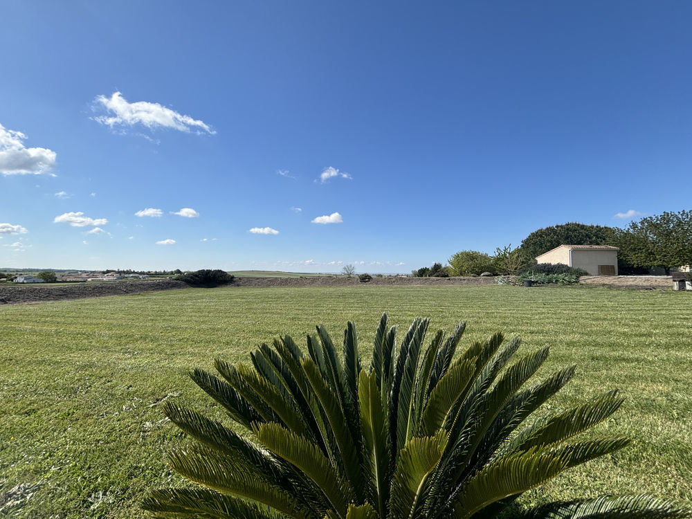 � vendre  Maison Arces (17120)