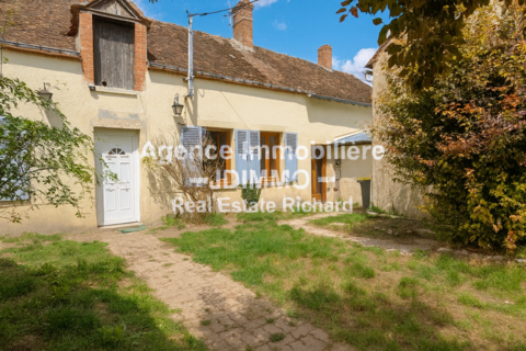   Propri�t� avec deux maisons ind�pendantes � Sceaux-du-G�tinais   G�te, location ou r�sidence familiale sur terrain clos Maison - 3 pi�ce(s) - 92 m�