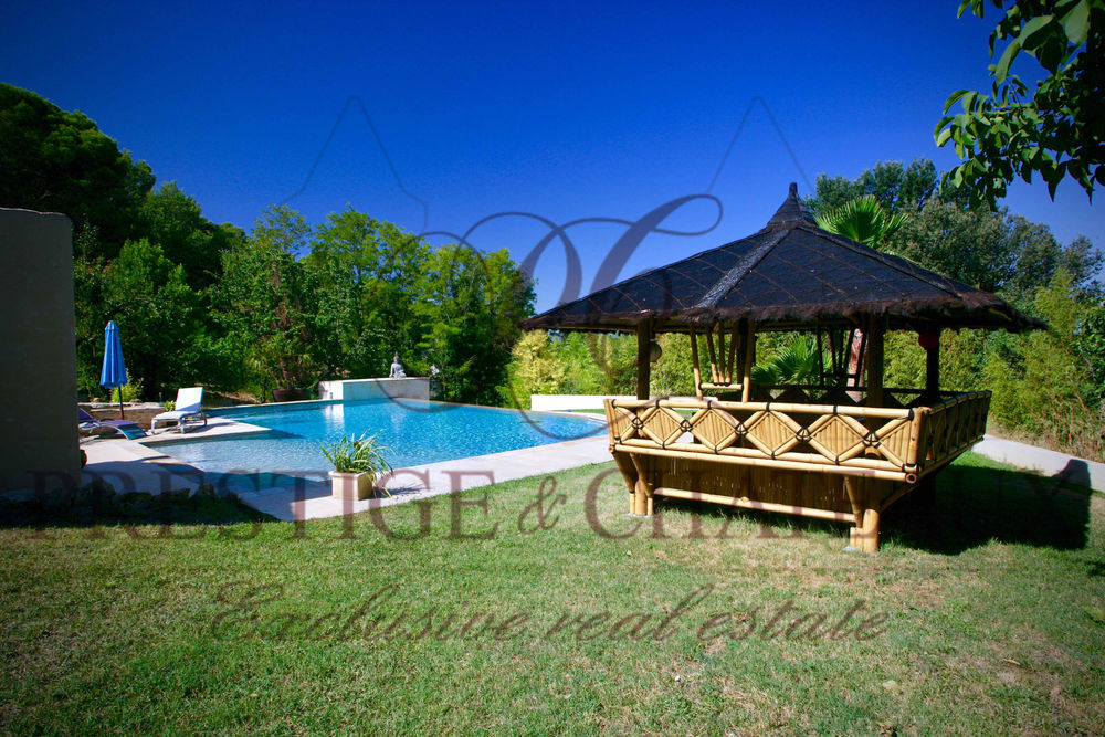 � vendre  Maison Piolenc (84420)