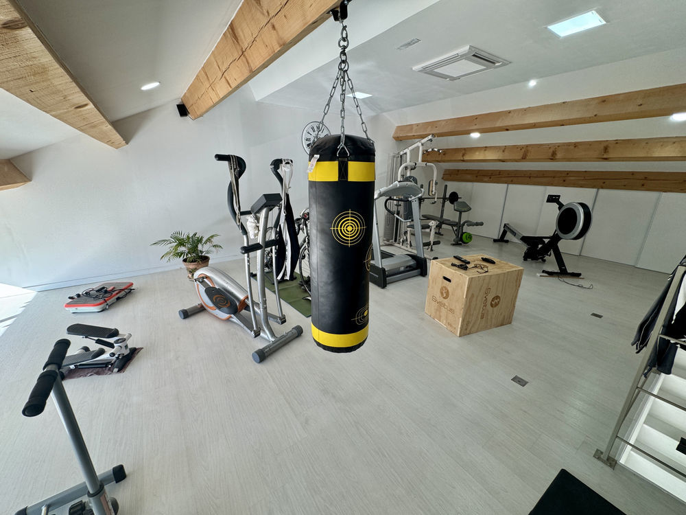 � vendre  Maison Orange (84100)