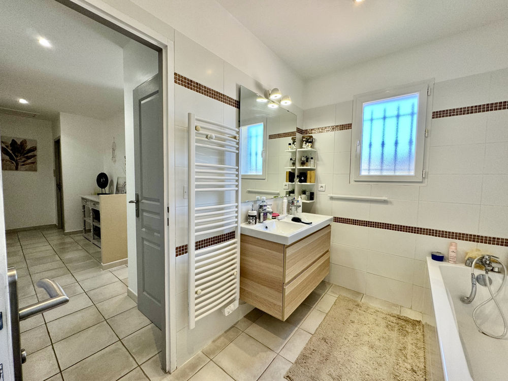 � vendre  Maison Piolenc (84420)