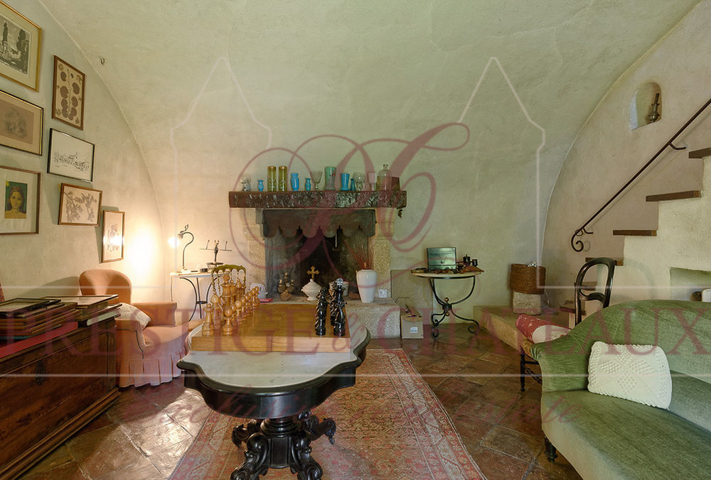 � vendre  Maison Orange (84100)