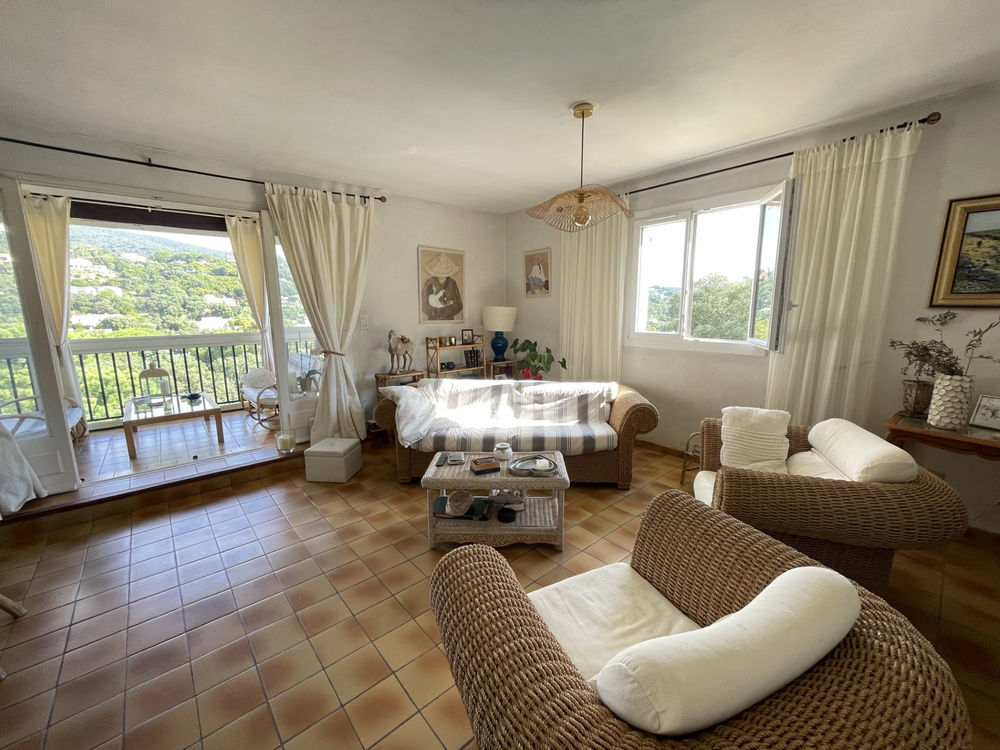 � vendre  Maison Cavalaire-sur-Mer (83240)