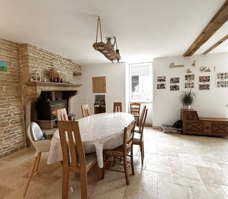  Maison � vendre 9 pi�ces 210 m�