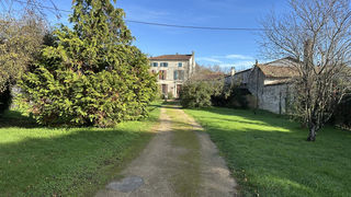  Maison � vendre 10 pi�ces 274 m�