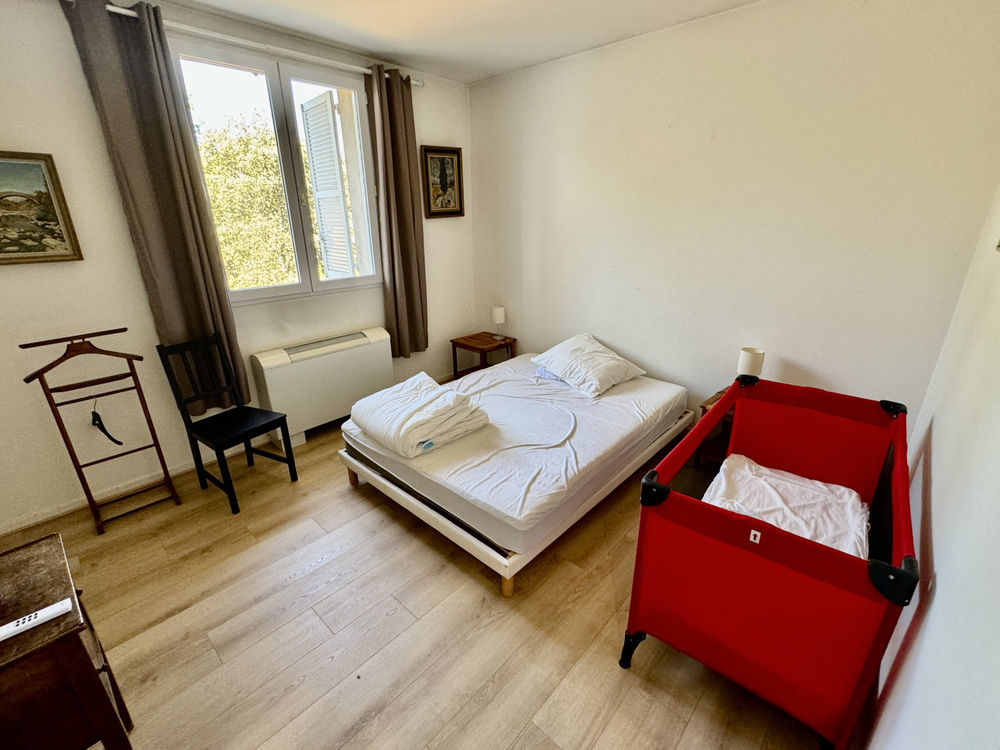 � vendre  Maison Uchaux (84100)