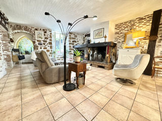  Maison � vendre 8 pi�ces 308 m�