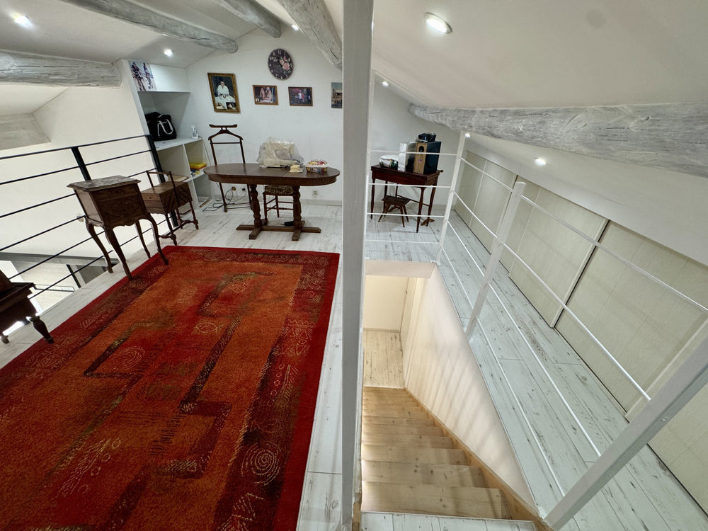 � vendre  Maison Orange (84100)