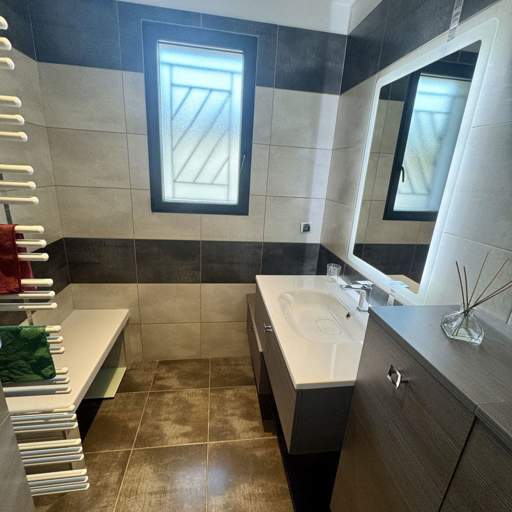 � vendre  Maison Sainte-C�cile-les-Vignes (84290)