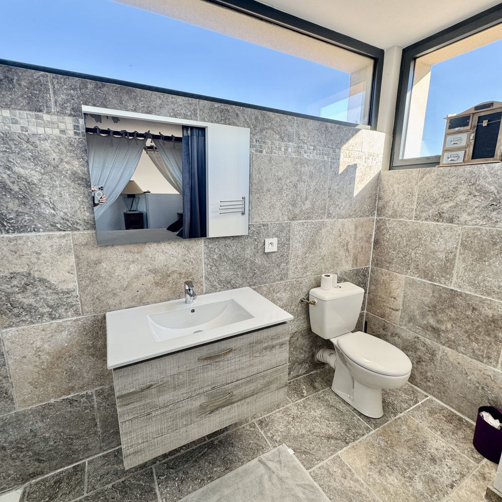 � vendre  Maison Sainte-C�cile-les-Vignes (84290)