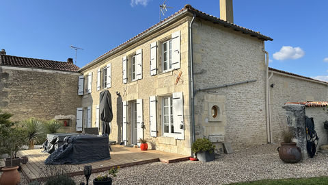   Un mariage r�ussi Propri�t�/ch�teau - 8 pi�ce(s) - 214 m�